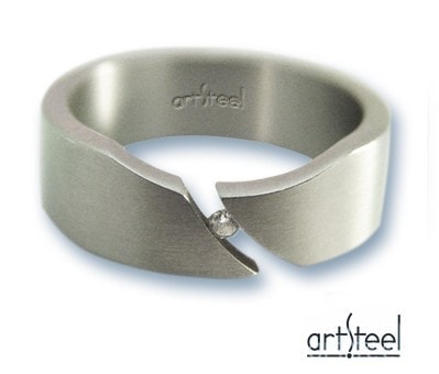 SORTIJA DE ACERO Y DIAMANTE