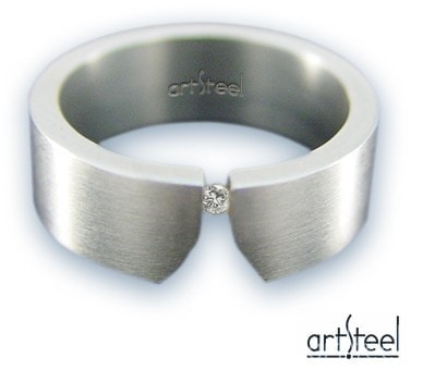 SORTIJA DE ACERO Y DIAMANTE